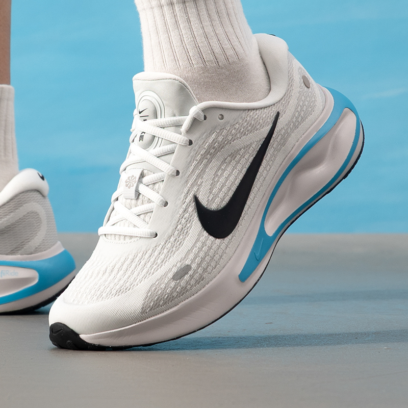 Nike Men's Shoes Original Ligh - Lightweight Road Running Shoes 评论和价格